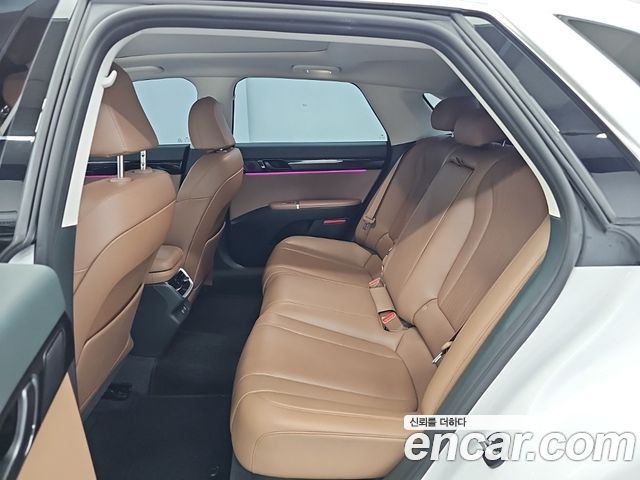 Hyundai Grandeur (GN7) 3.5 LPG 2WD Premium 2023 — фото 16
