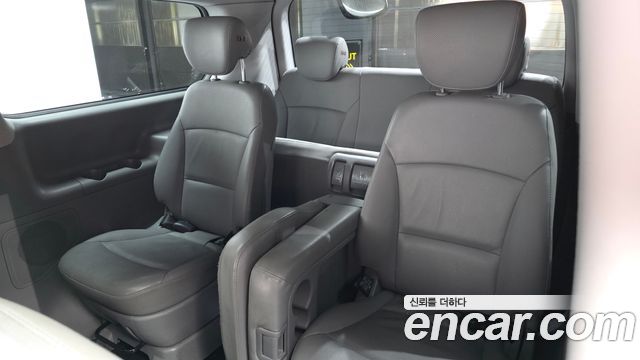 Hyundai Grand Starex Wagon 11-Seater Modern 2019 — фото 13