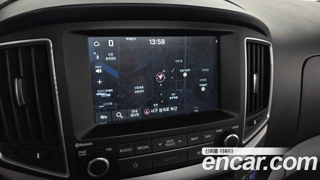 Hyundai Grand Starex Wagon 11-Seater Modern 2019 — фото 15