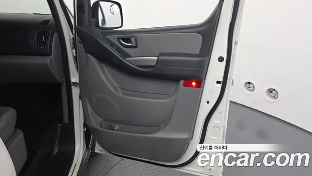 Hyundai Grand Starex Wagon 11-Seater Modern 2019 — фото 24