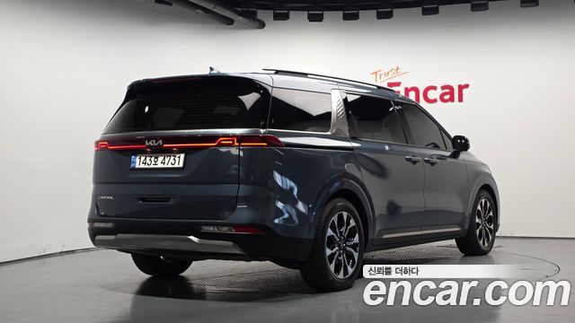 Kia Carnival (IV) Diesel 7-Seater Signature 2023 — фото 2