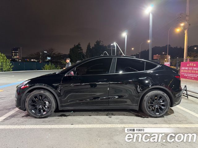Tesla Model Y Long Range AWD 2022 — фото 4