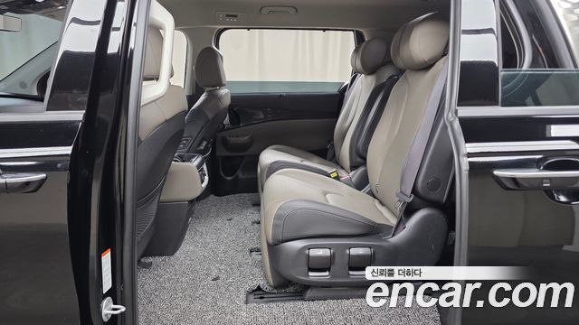 Kia Carnival (IV) Diesel 7-Seater Signature 2025 — фото 12