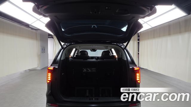 Kia Carnival (IV) Diesel 7-Seater Signature 2025 — фото 16
