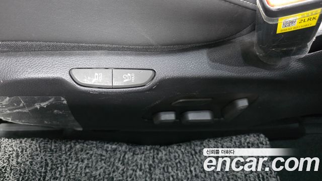 Kia Carnival (IV) Diesel 7-Seater Signature 2025 — фото 18