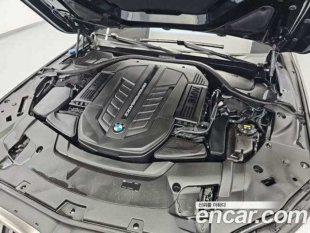 BMW 7 Series (G11) M760Li xDrive 2022 — фото 5