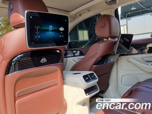 Mercedes-Benz GLS-Class (X167) Maybach GLS600 4MATIC 2023 — фото 17