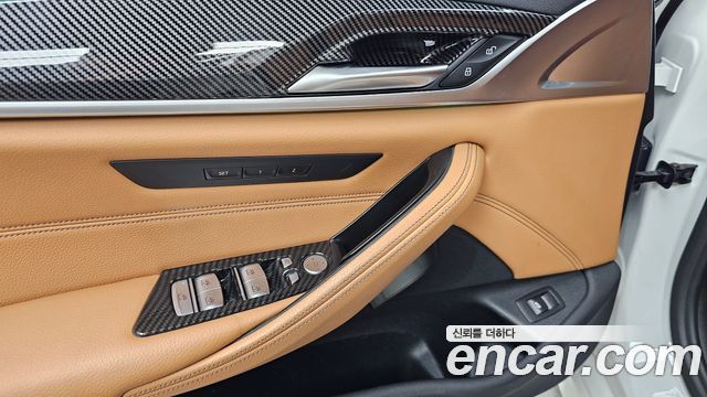 BMW 5 Series (G30) 520i M Sport 2021 — фото 28