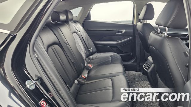Hyundai Sonata (DN8) 2.0 Premium Plus 2022 — фото 12