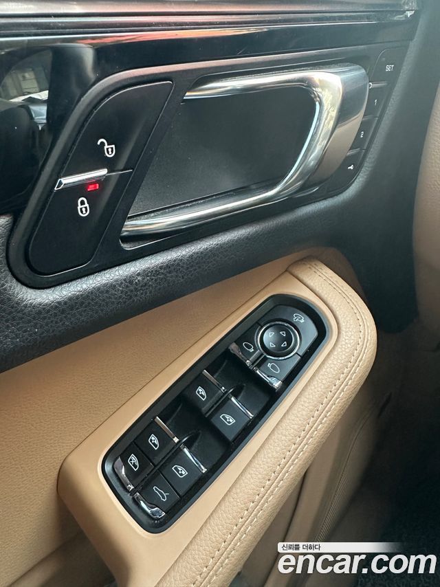 Porsche Macan 2.0 95B 2017 — фото 13