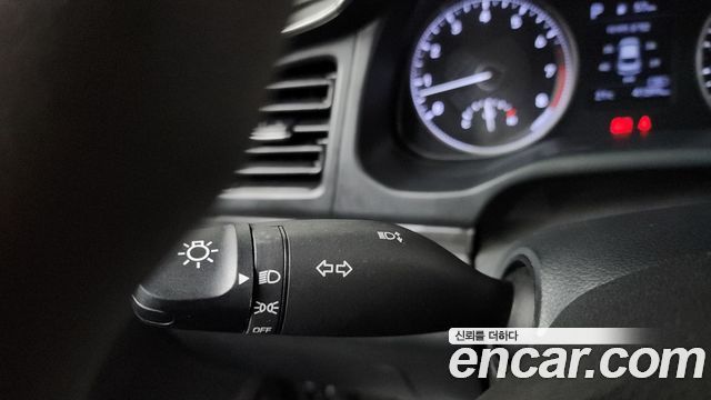 Hyundai Avante (AD) 1.6 Style 2020 — фото 13
