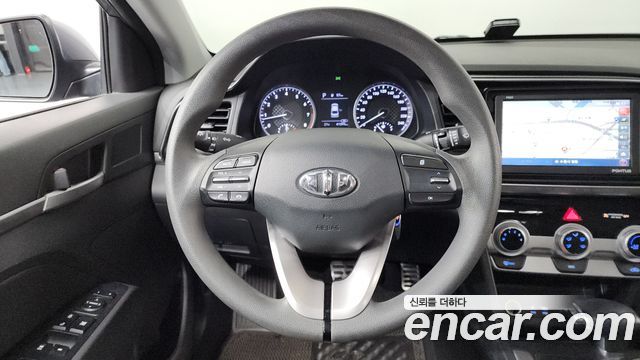 Hyundai Avante (AD) 1.6 Style 2020 — фото 17