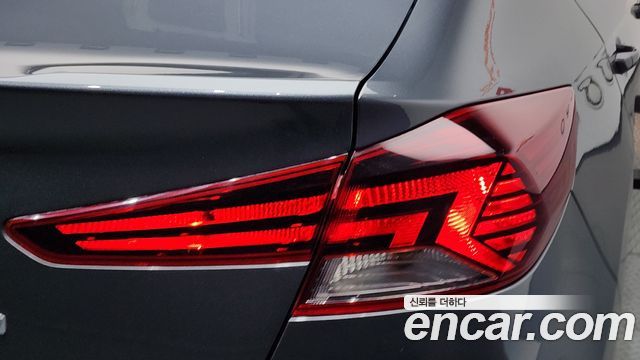 Hyundai Avante (AD) 1.6 Style 2020 — фото 23