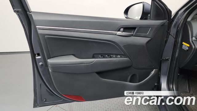 Hyundai Avante (AD) 1.6 Style 2020 — фото 24