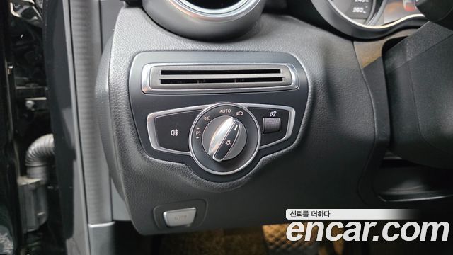 Mercedes-Benz C-Class (W205) C220 d Avantgarde 2019 — фото 20