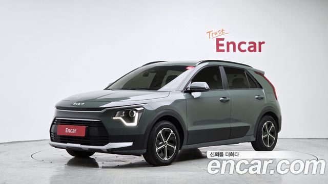 Kia Niro Trendy 2024 — фото 1