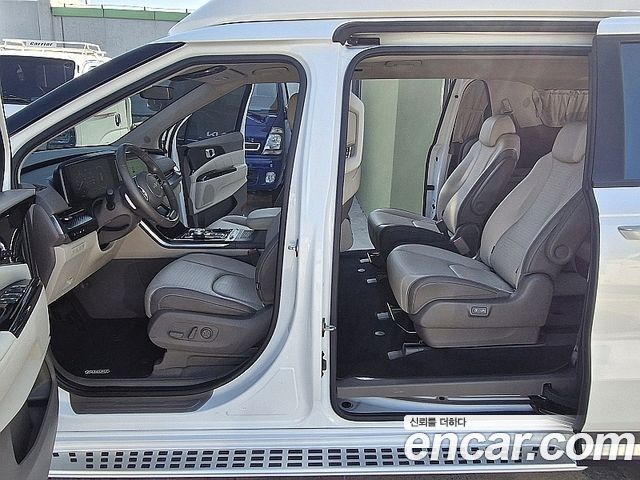 Kia Carnival (IV) Diesel 9-Seater Hi-Limousine Signature 2022 — фото 15