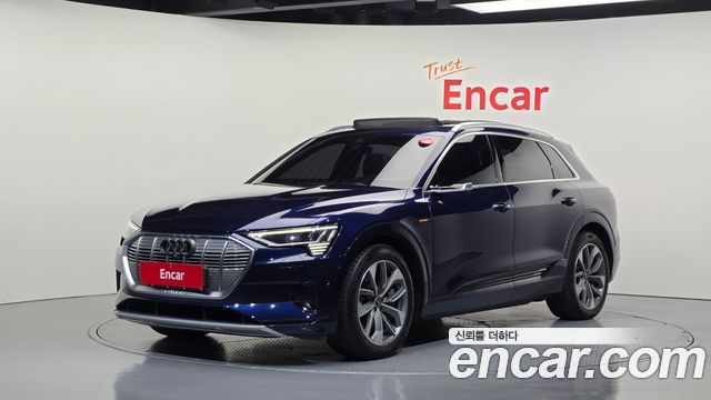 Audi e-tron 55 Quattro 2022 — фото 1