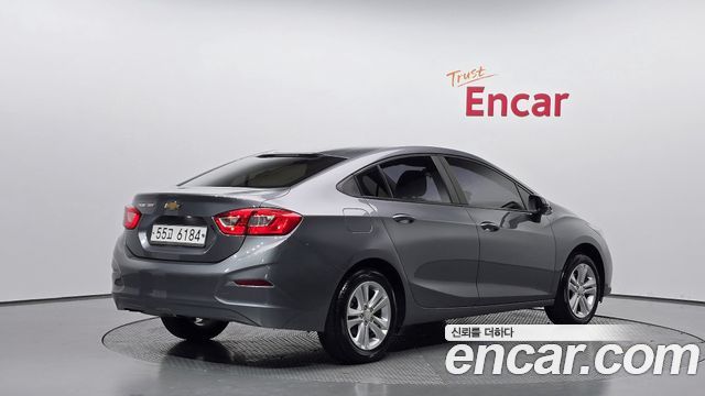 Chevrolet Cruze 1.4 Turbo LS 2017 — фото 2
