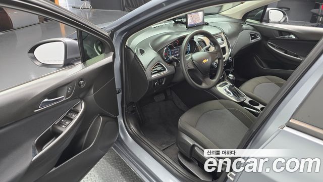 Chevrolet Cruze 1.4 Turbo LS 2017 — фото 10