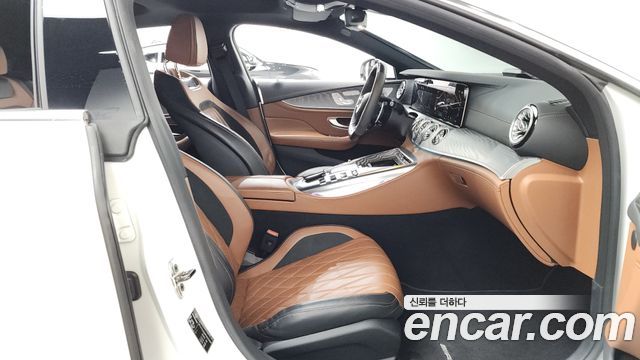 Mercedes-Benz AMG GT 4Door 43 4MATIC+ 2023 — фото 26