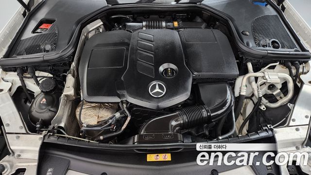 Mercedes-Benz E-Class (W213) E220d 4MATIC Exclusive 2021 — фото 6