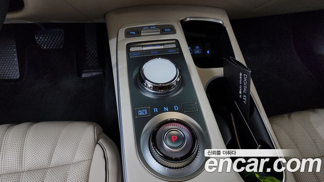 Genesis GV70 2.5T Gasoline 2WD 2023 — фото 9