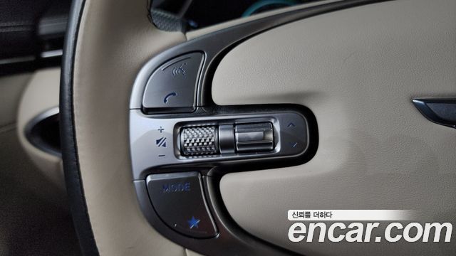 Genesis GV70 2.5T Gasoline 2WD 2023 — фото 16