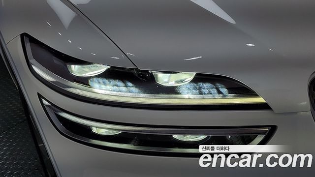Genesis GV70 2.5T Gasoline 2WD 2023 — фото 22