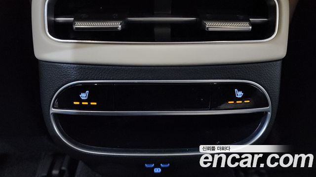 Genesis GV70 2.5T Gasoline 2WD 2023 — фото 31