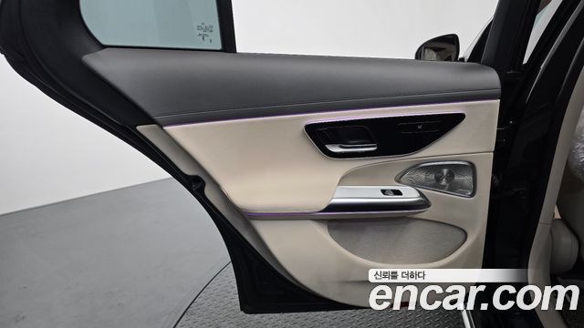 Mercedes-Benz E-Class (W214) E300 4MATIC Exclusive 2024 — фото 31