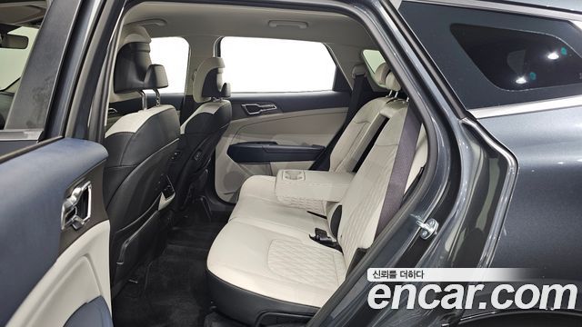 Kia Sportage (V) Gasoline 1.6 Turbo 2WD Signature 2025 — фото 11