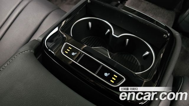 Genesis G80 (RG3) Gasoline 2.5 Turbo 2WD 2024 — фото 18