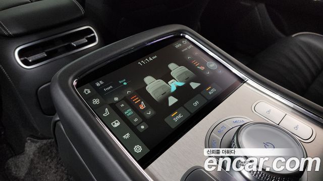 Genesis G90 (RS4) Gasoline 3.5 Turbo AWD 2023 — фото 19