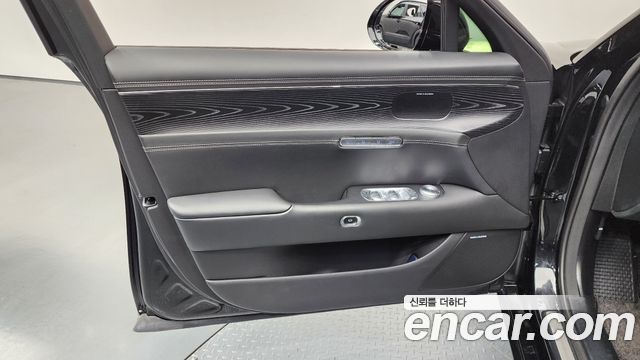 Genesis G90 (RS4) Gasoline 3.5 Turbo AWD 2023 — фото 24