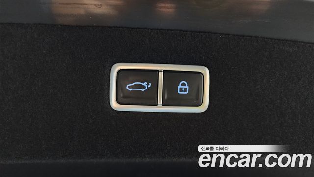 Genesis G90 (RS4) Gasoline 3.5 Turbo AWD 2023 — фото 36