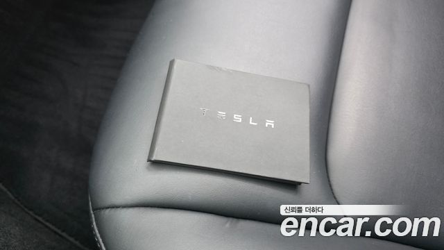 Tesla Model 3 Long Range AWD 2022 — фото 18