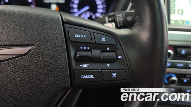 Genesis G80 3.3 GDI AWD Prestige 2018 — фото 17