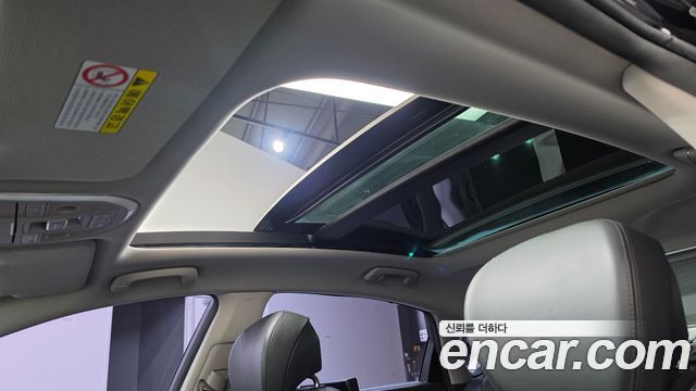 Genesis G80 3.3 GDI AWD Prestige 2018 — фото 18