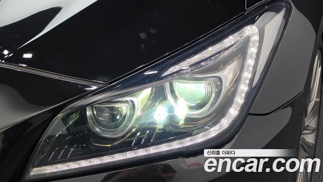 Genesis G80 3.3 GDI AWD Prestige 2018 — фото 22