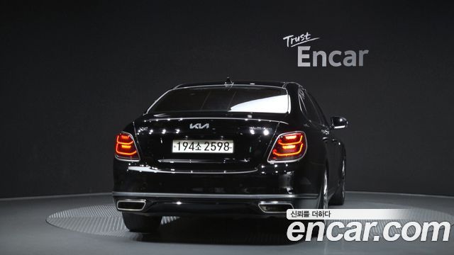 Kia K9 3.8 GDI AWD PlatinumⅡ 2019 — фото 4