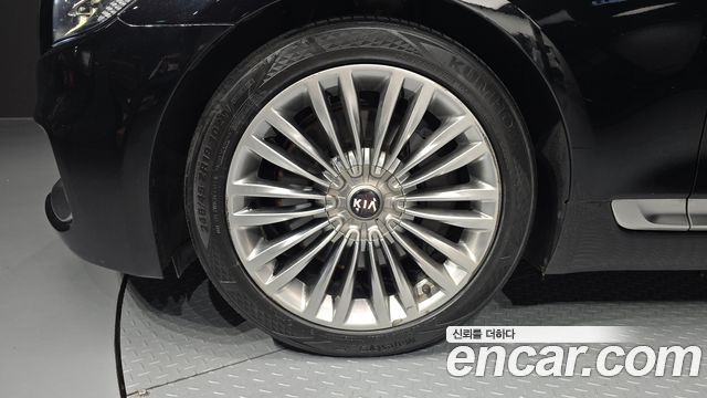 Kia K9 3.8 GDI AWD PlatinumⅡ 2019 — фото 5