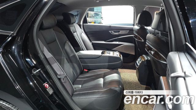 Kia K9 3.8 GDI AWD PlatinumⅡ 2019 — фото 11