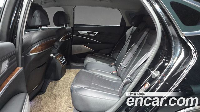 Kia K9 3.8 GDI AWD PlatinumⅡ 2019 — фото 26