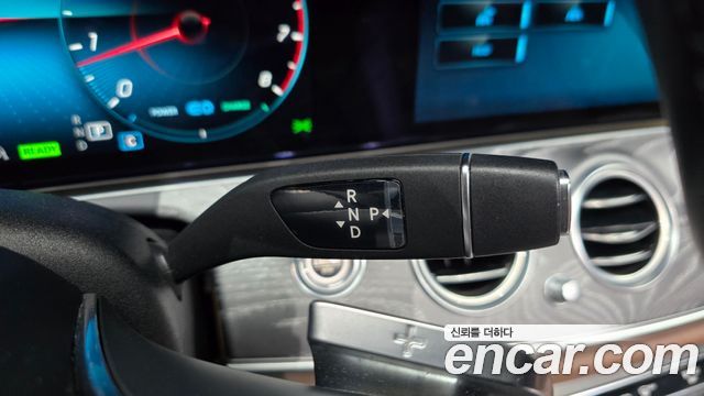 Mercedes-Benz E-Class (W213) E350 4MATIC Avantgarde 2022 — фото 9