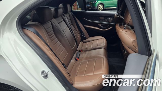 Mercedes-Benz E-Class (W213) E350 4MATIC Avantgarde 2022 — фото 26