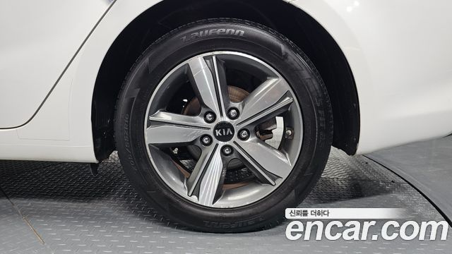 Kia K3 Diesel Trendy 2018 — фото 21