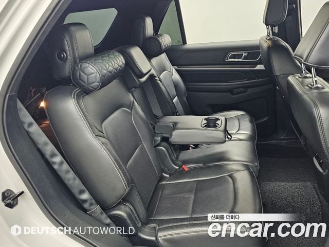 Ford Explorer 2.3 Limited 4WD 5th 2018 — фото 8