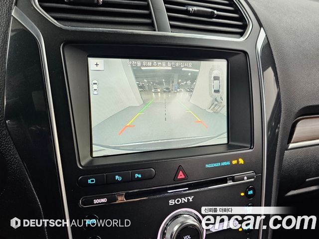 Ford Explorer 2.3 Limited 4WD 5th 2018 — фото 15