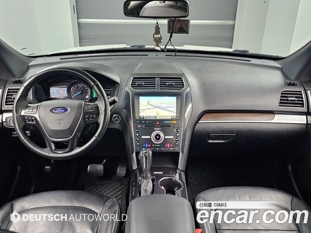 Ford Explorer 2.3 Limited 4WD 5th 2018 — фото 22